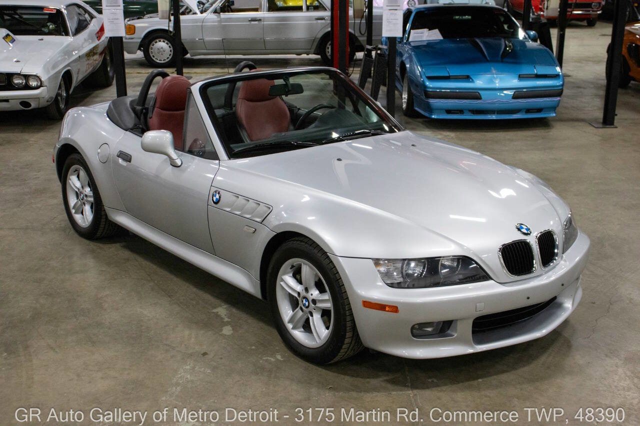Used 2000 BMW Z3 2.5i image 10