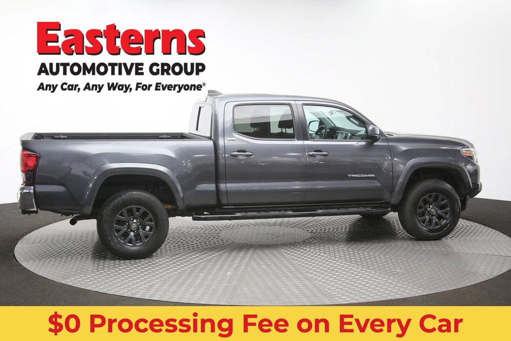 Used 2020 Toyota Tacoma SR5 AWD/4WD image 44