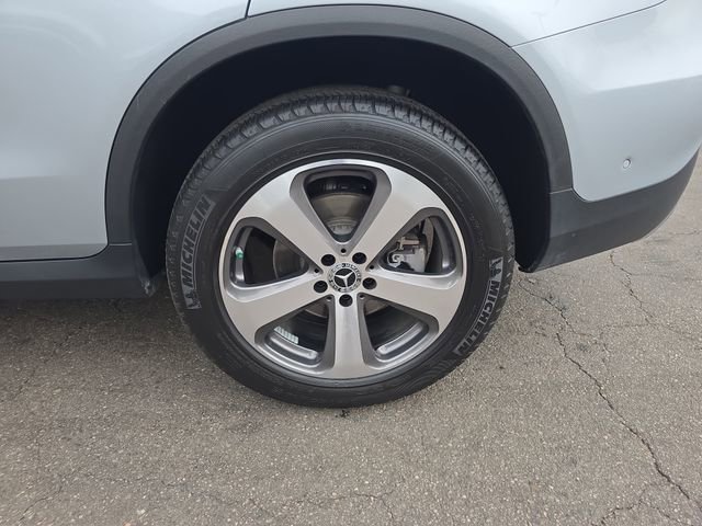 Used 2022 Mercedes-Benz GLC 300 4MATIC image 32