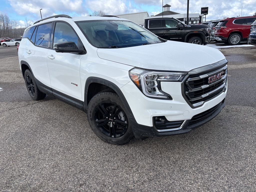 Used 2023 GMC Terrain AT4 w/ Infotainment Package II image 9
