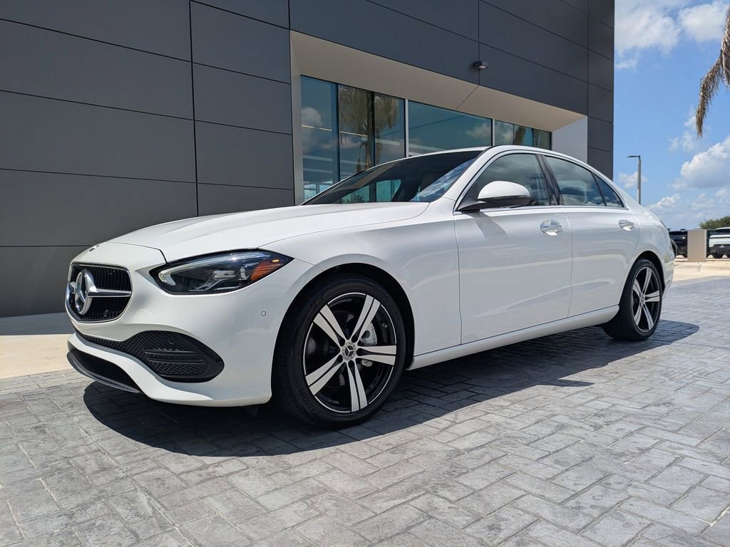 Used 2024 Mercedes-Benz C 300 Sedan image 9