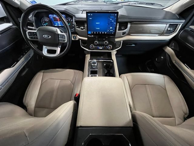 Used 2024 Ford Expedition Max Limited RWD image 19
