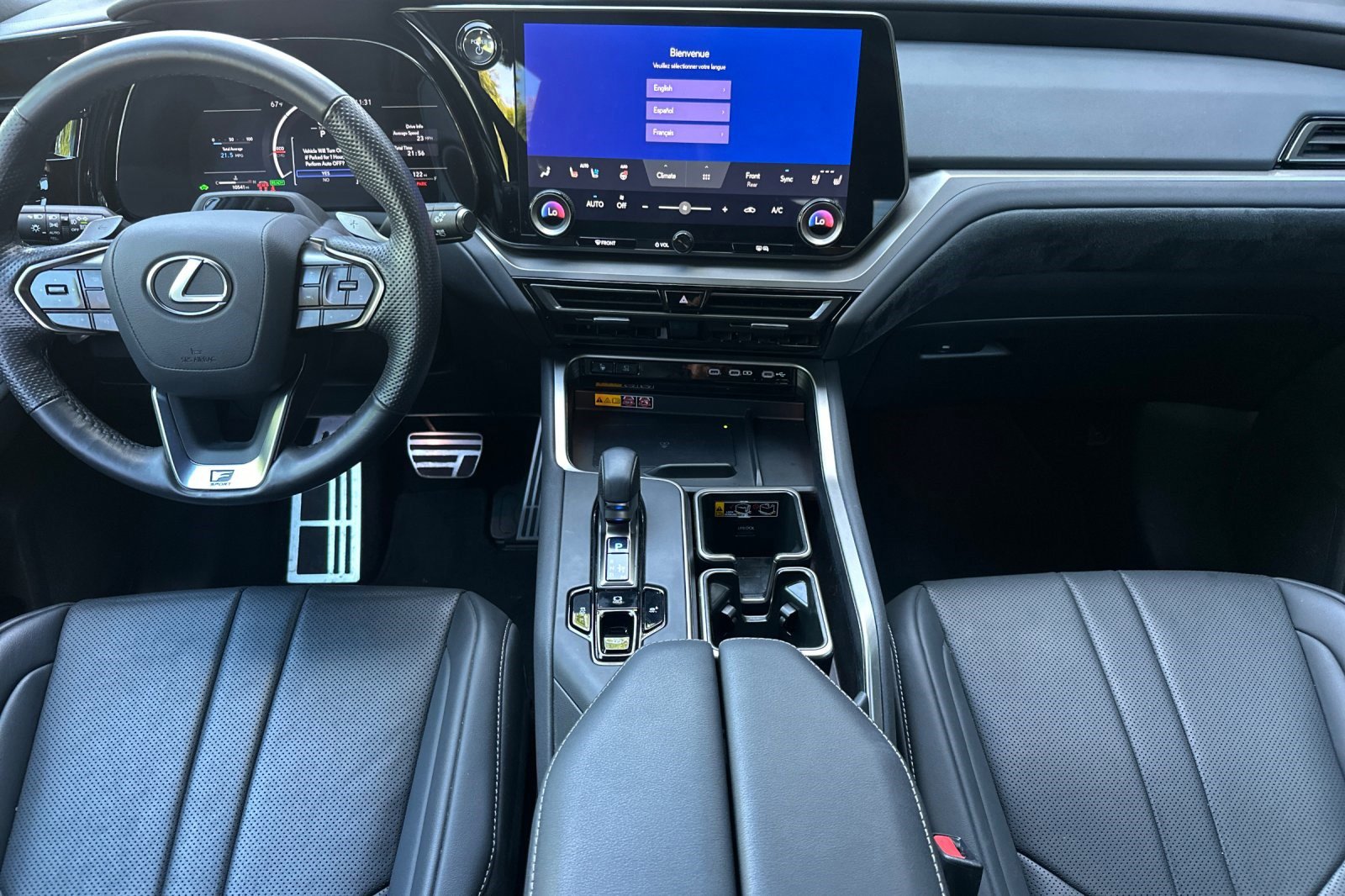 Certified 2025 Lexus TX 500h AWD w/ Technology Package image 17