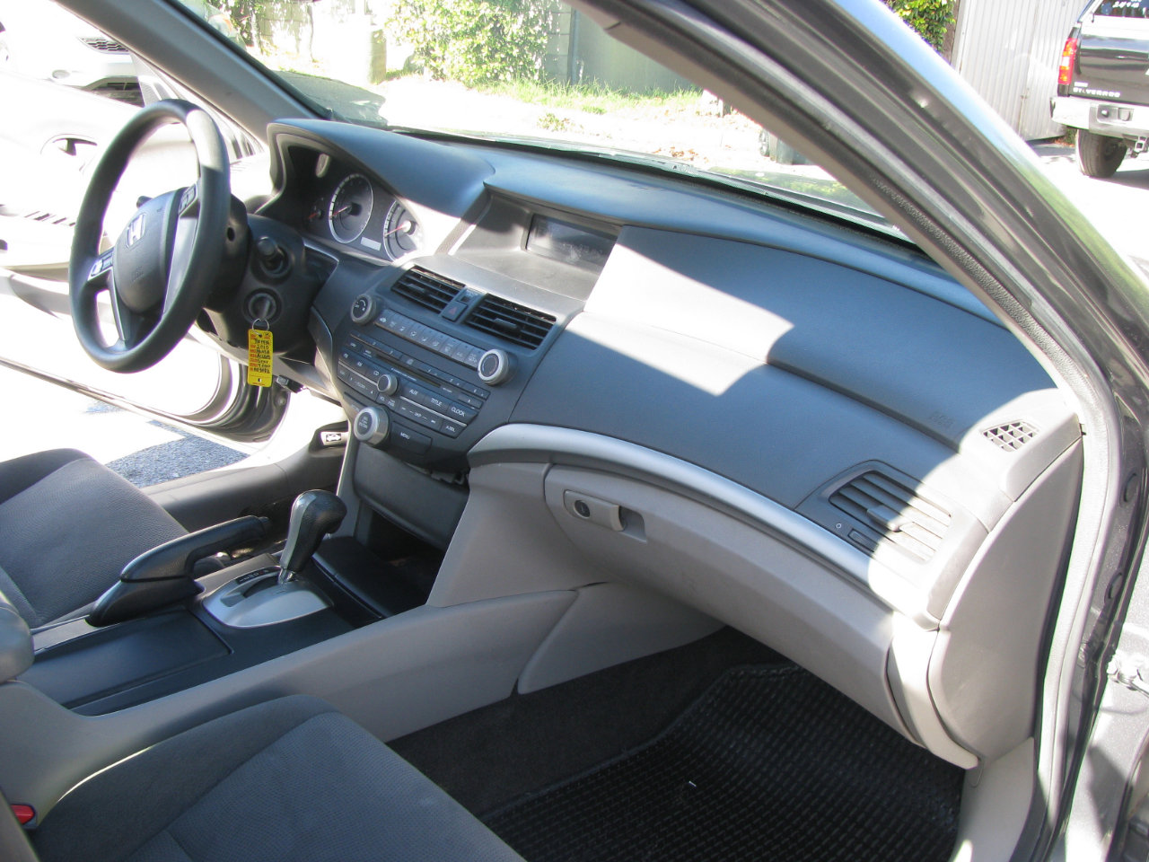 Used 2010 Honda Accord EX image 13