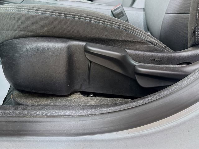 Used 2017 Chevrolet Cruze LT image 20