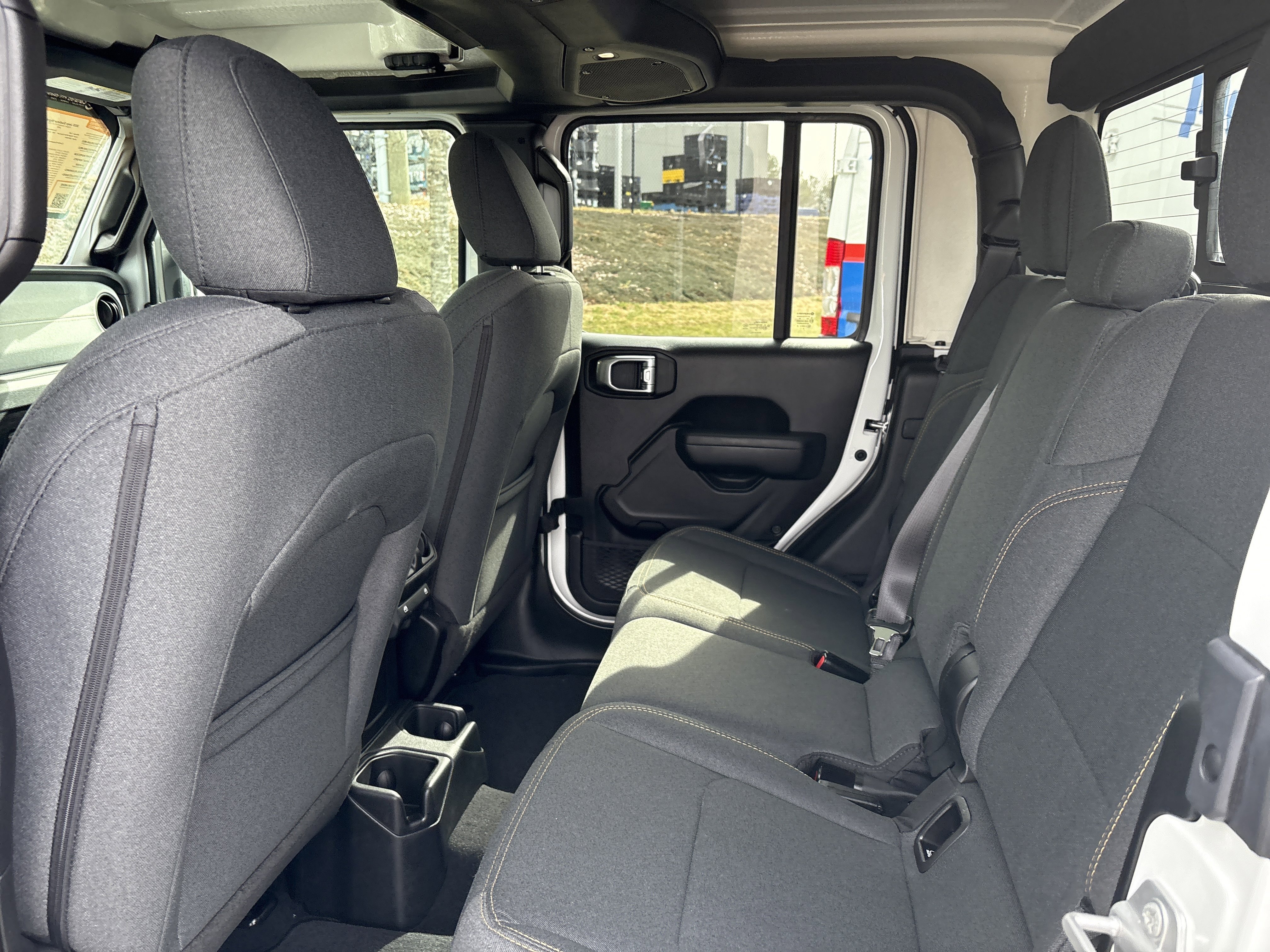 Certified 2025 Jeep Gladiator Nighthawk image 34