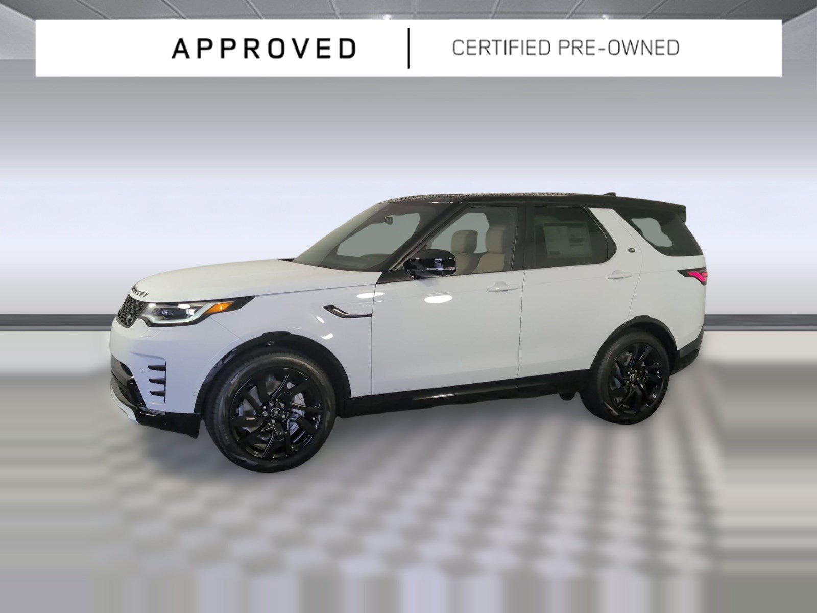 Certified 2025 Land Rover Discovery Dynamic SE AWD/4WD image 1