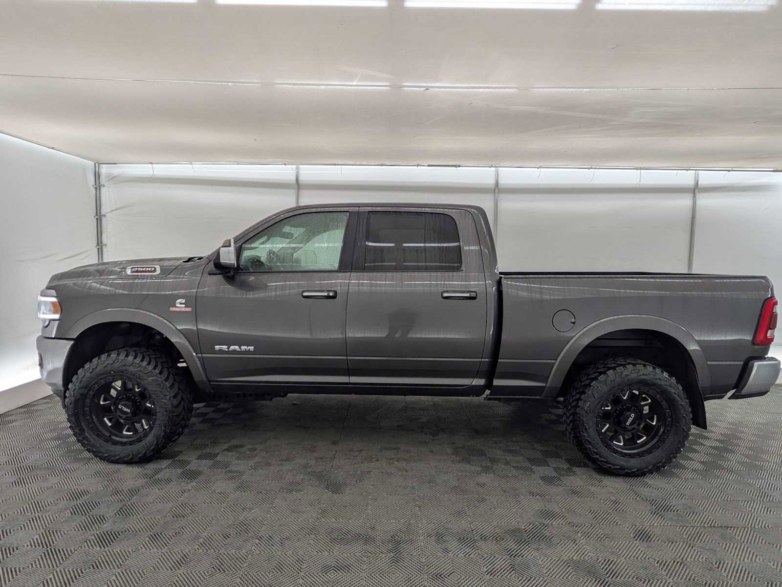 Used 2020 RAM 2500 Laramie image 3