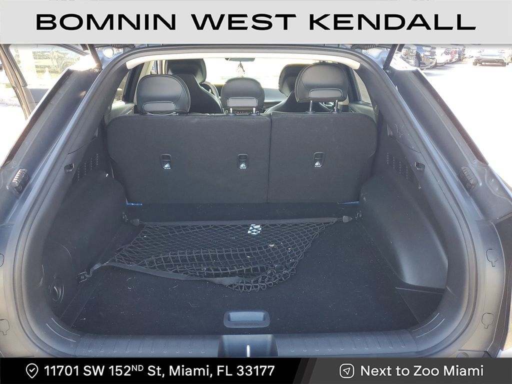 Used 2025 Kia EV6 Light image 12