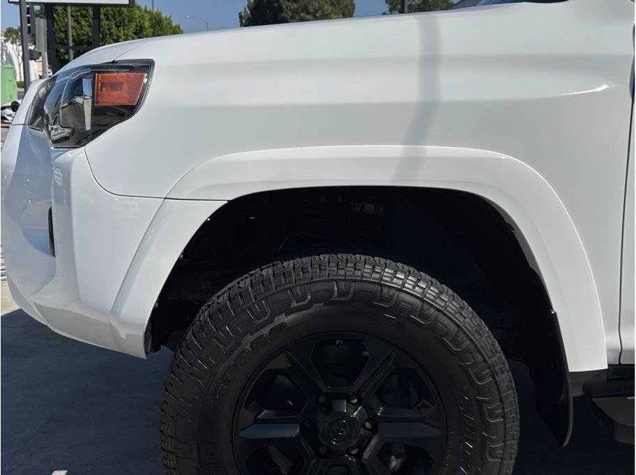 Used 2017 Toyota 4Runner SR5 Premium AWD/4WD image 44