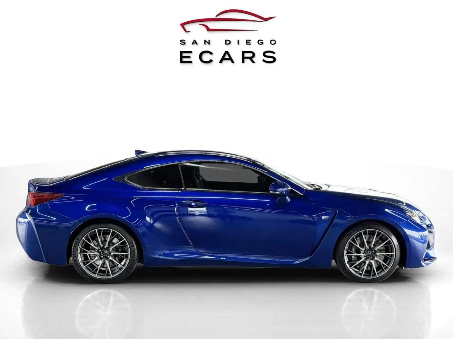 Used 2015 Lexus RC F w/ Premium Package image 4