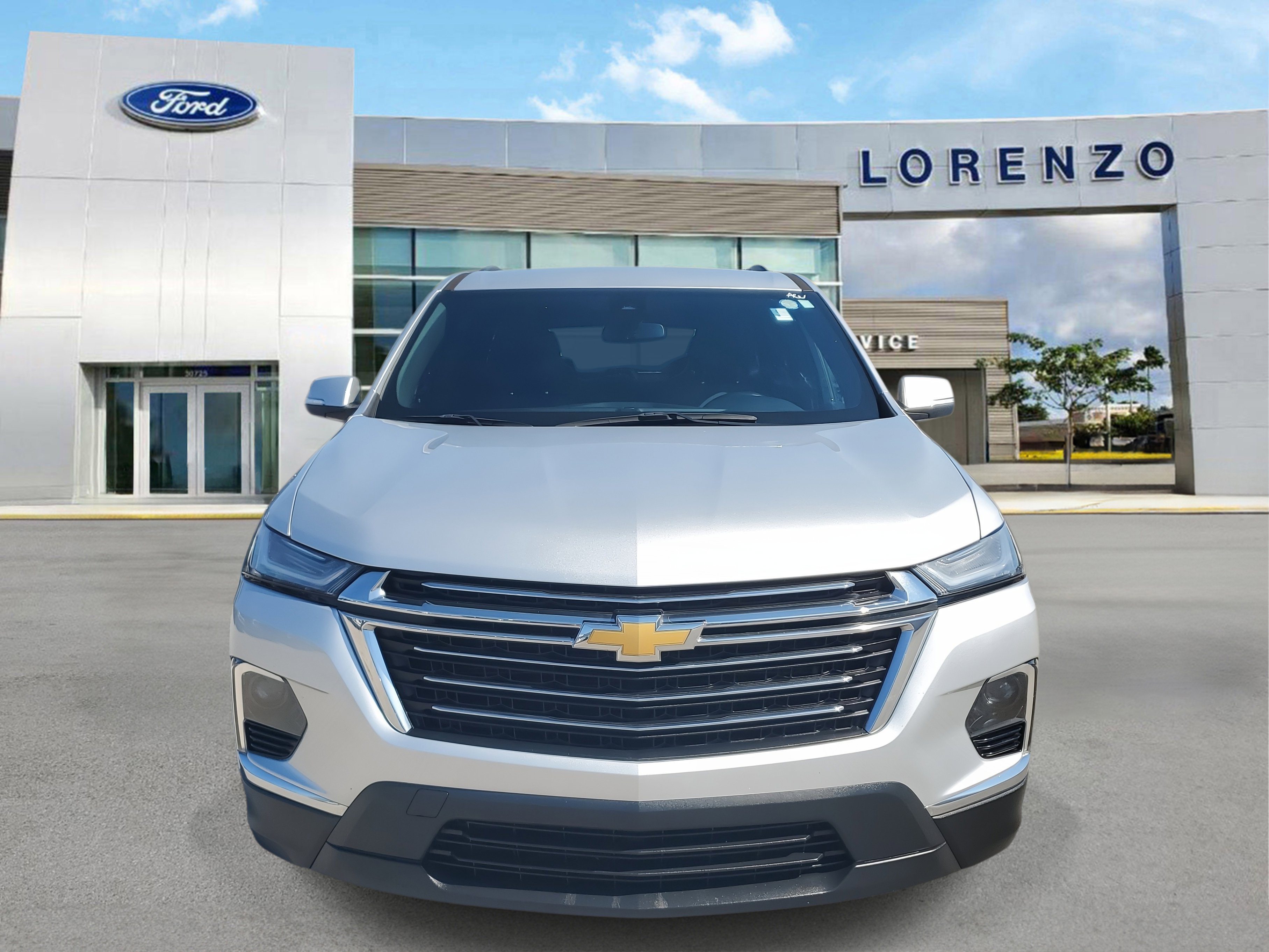 Used 2022 Chevrolet Traverse LT video 2