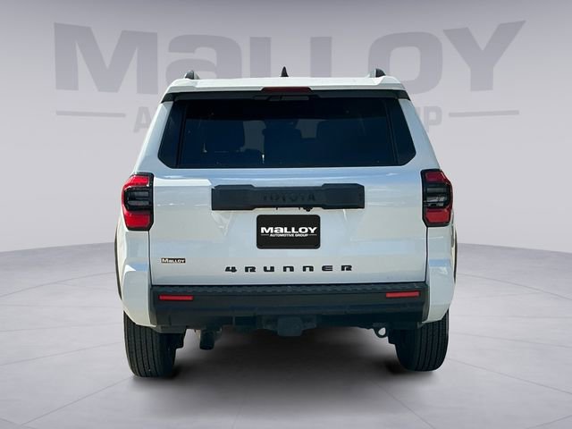 Used 2025 Toyota 4Runner SR5 AWD/4WD image 4
