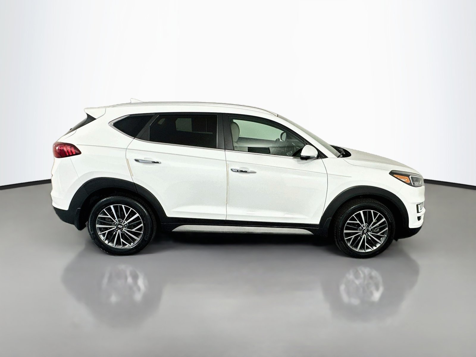 Used 2021 Hyundai Tucson Limited AWD/4WD image 8
