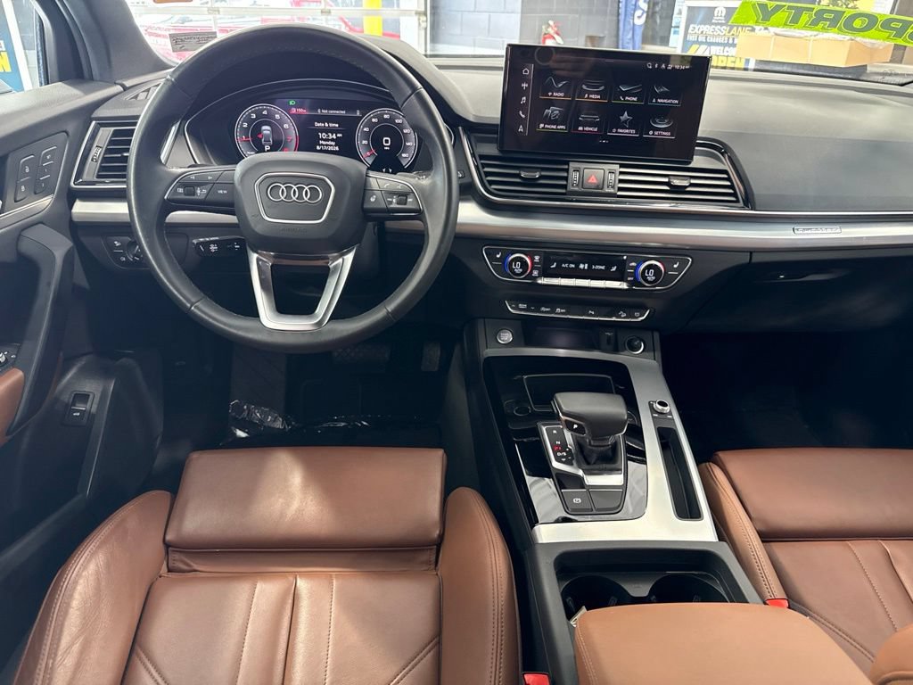 Used 2025 Audi Q5 2.0T Premium AWD/4WD image 7