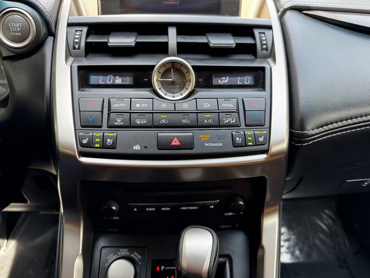 Used 2015 Lexus NX 200t FWD image 27