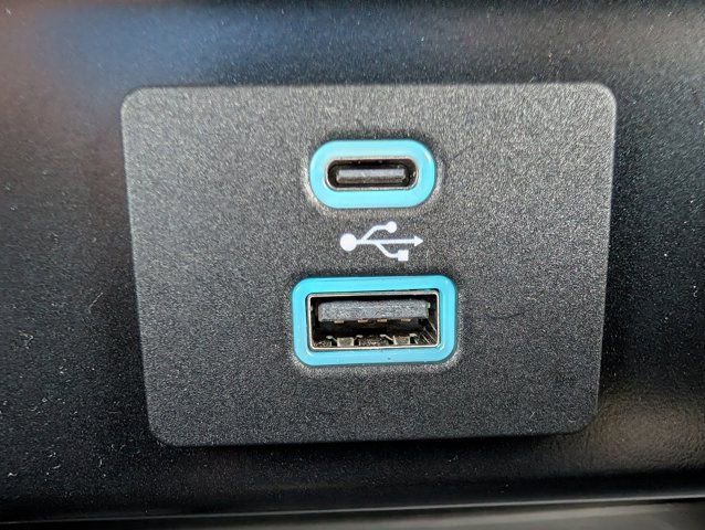 Used 2024 Ford F150 XLT image 19