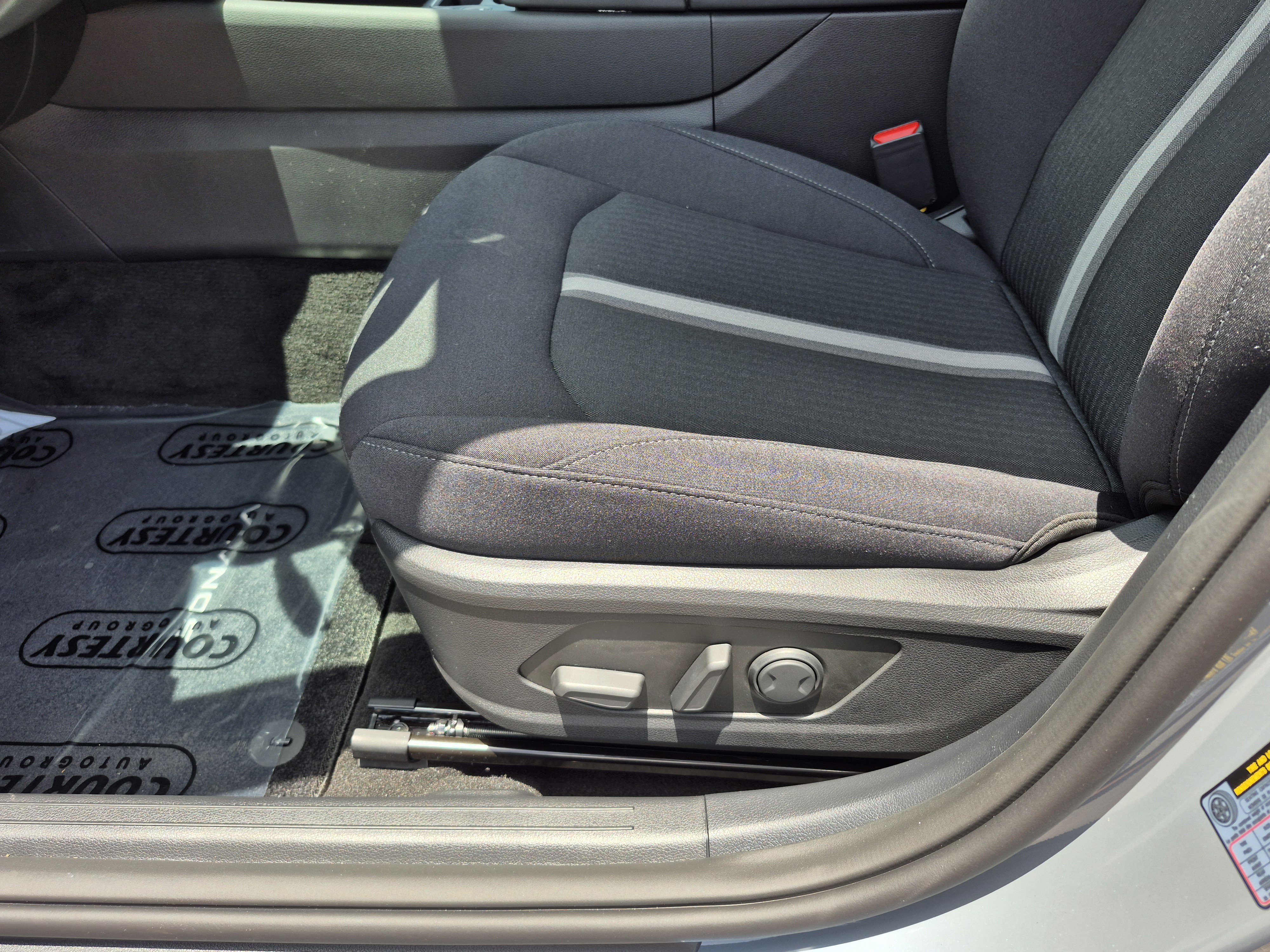 New 2026 Hyundai Sonata SEL FWD image 19