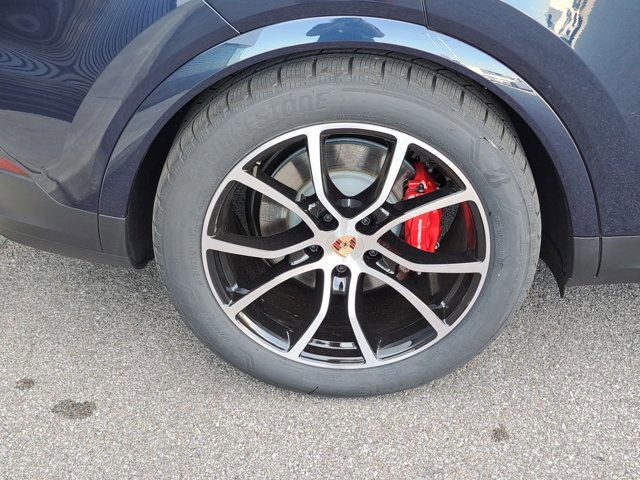 New 2026 Porsche Cayenne S AWD/4WD image 12