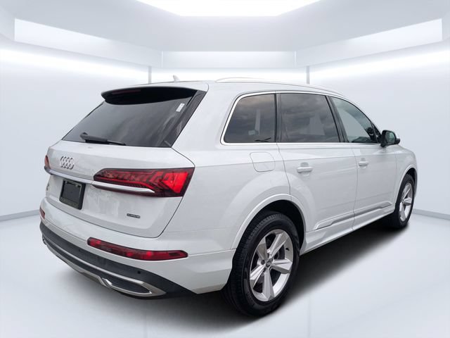 Used 2020 Audi Q7 2.0T Premium w/ Convenience Package AWD/4WD image 3