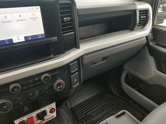 New 2026 Ford F550 XL DUMP TRUCK image 20