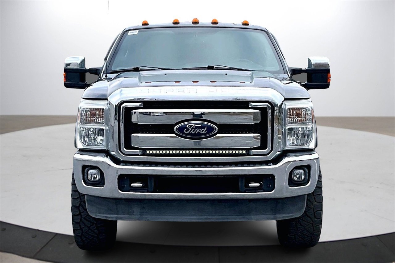 Used 2015 Ford F250 Lariat w/ Chrome Package image 3