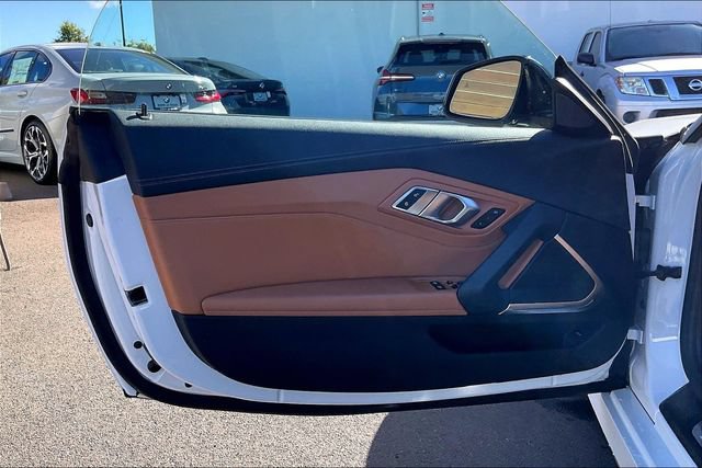 Used 2023 BMW Z4 M40i w/ Premium Package RWD image 22