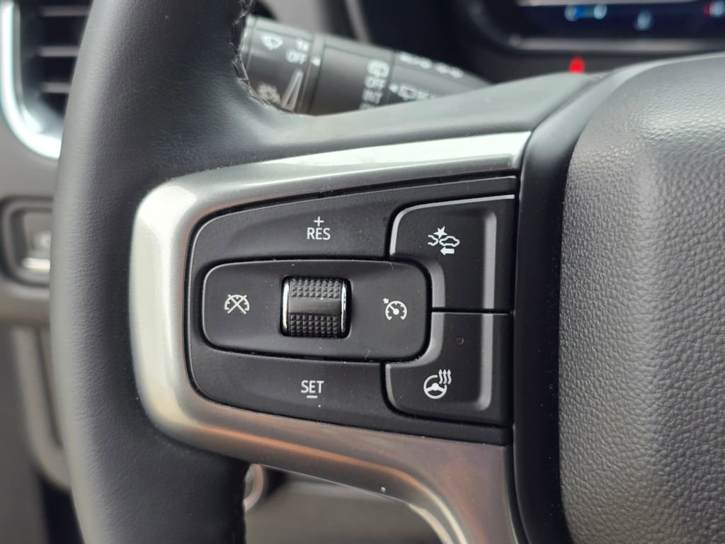 Used 2024 Chevrolet Tahoe Z71 w/ Luxury Package image 25