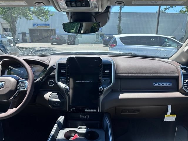 New 2026 RAM 3500 Laramie AWD/4WD image 26