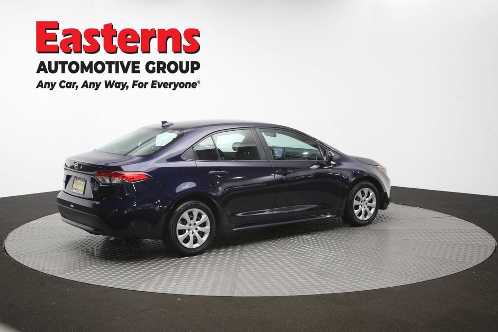 Used 2021 Toyota Corolla LE FWD image 41