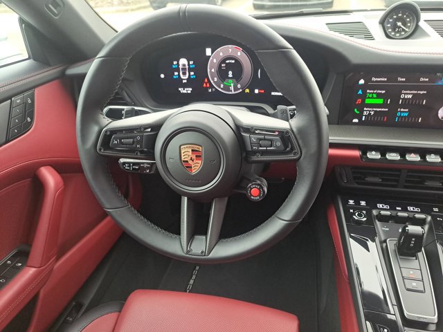 Certified 2025 Porsche 911 Targa 4 GTS image 17