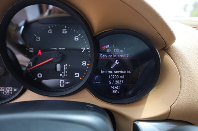 Used 2016 Porsche Cayman RWD image 30