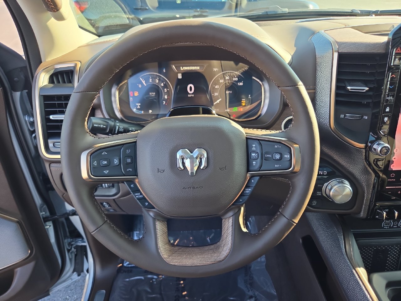 New 2027 RAM 1500 Limited AWD/4WD image 7