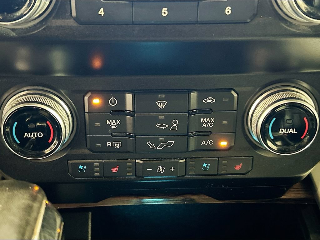 Used 2020 Ford F150 Lariat w/ Equipment Group 502A Luxury AWD/4WD image 14