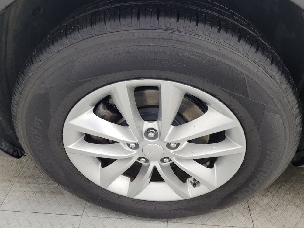 Used 2016 Kia Sorento LX image 31