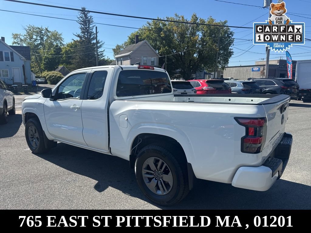 Used 2025 Nissan Frontier SV image 5