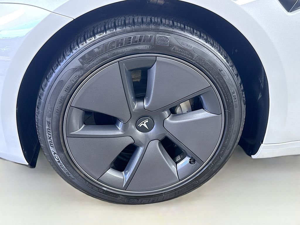 Used 2023 Tesla Model 3 Standard Range RWD image 38