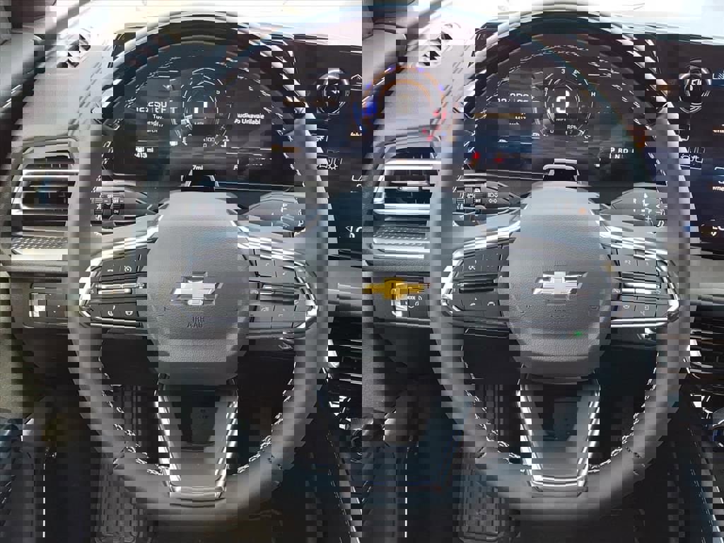 New 2026 Chevrolet Traverse LT w/ Enhanced Driving Package image 17