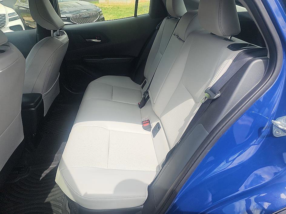 Used 2024 Toyota Prius XLE image 29