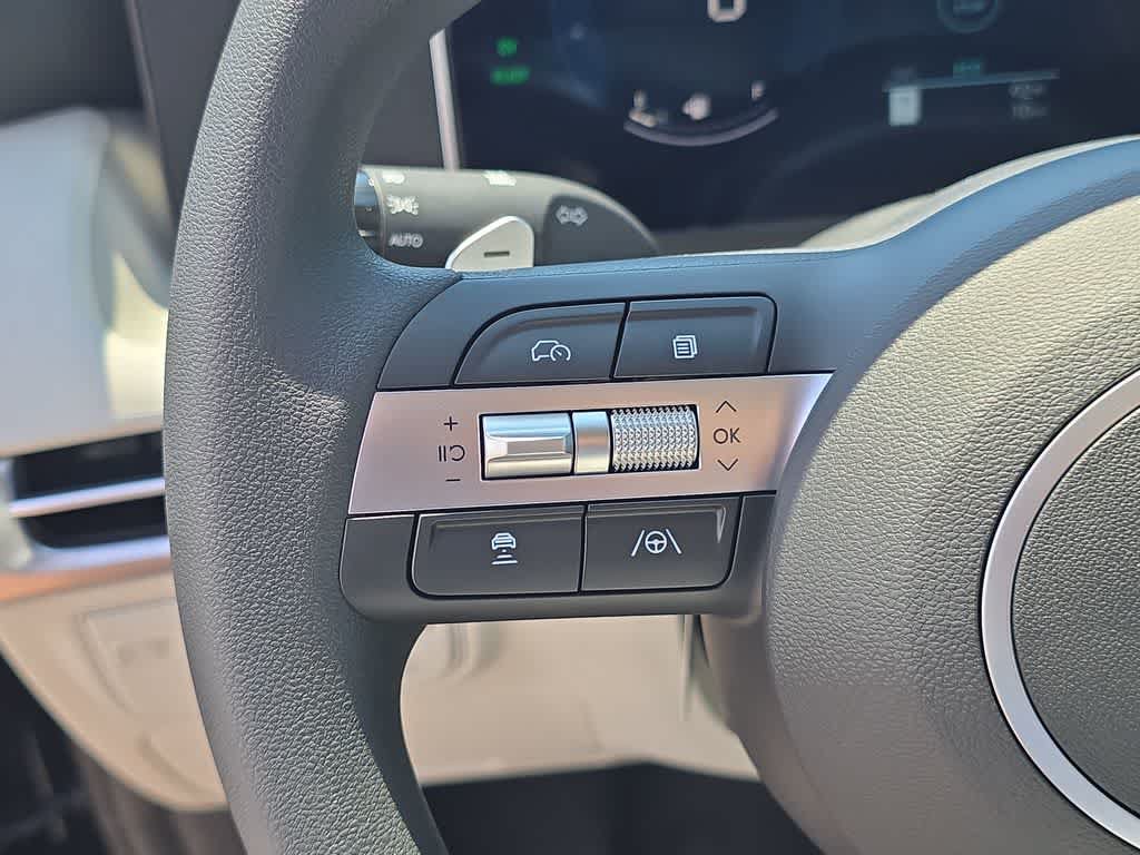 New 2026 Hyundai Tucson Blue SE FWD image 24