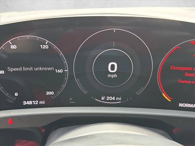 Used 2021 Porsche Taycan RWD image 18