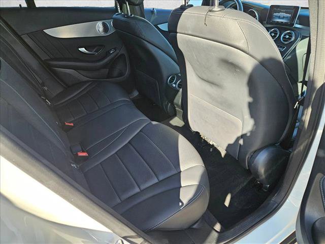 Used 2019 Mercedes-Benz GLC 300 4MATIC image 20