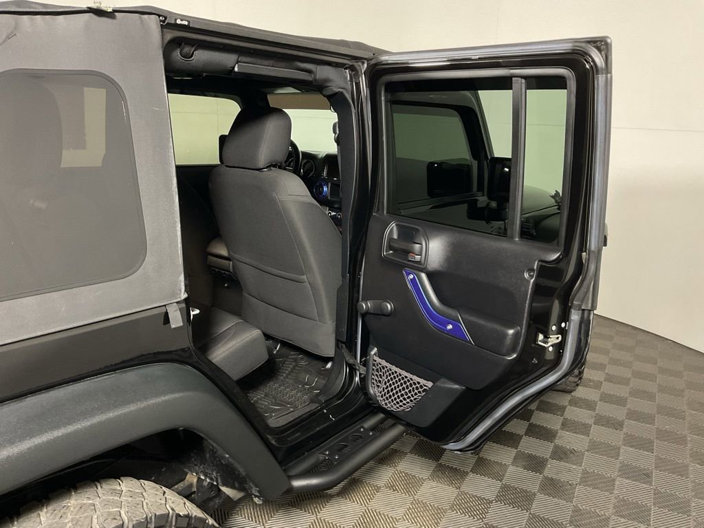 Used 2016 Jeep Wrangler Unlimited Sport image 28