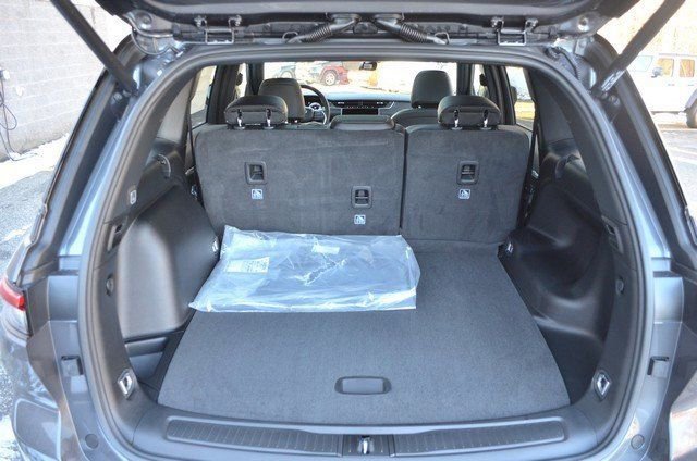 New 2025 Jeep Grand Cherokee Limited image 34