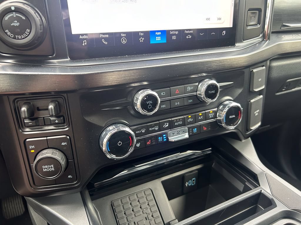 New 2026 Ford F350 Lariat w/ Lariat Premium Package AWD/4WD image 31