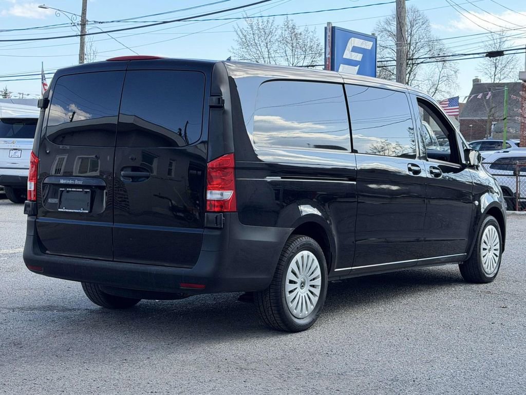 Used 2021 Mercedes-Benz Metris image 8
