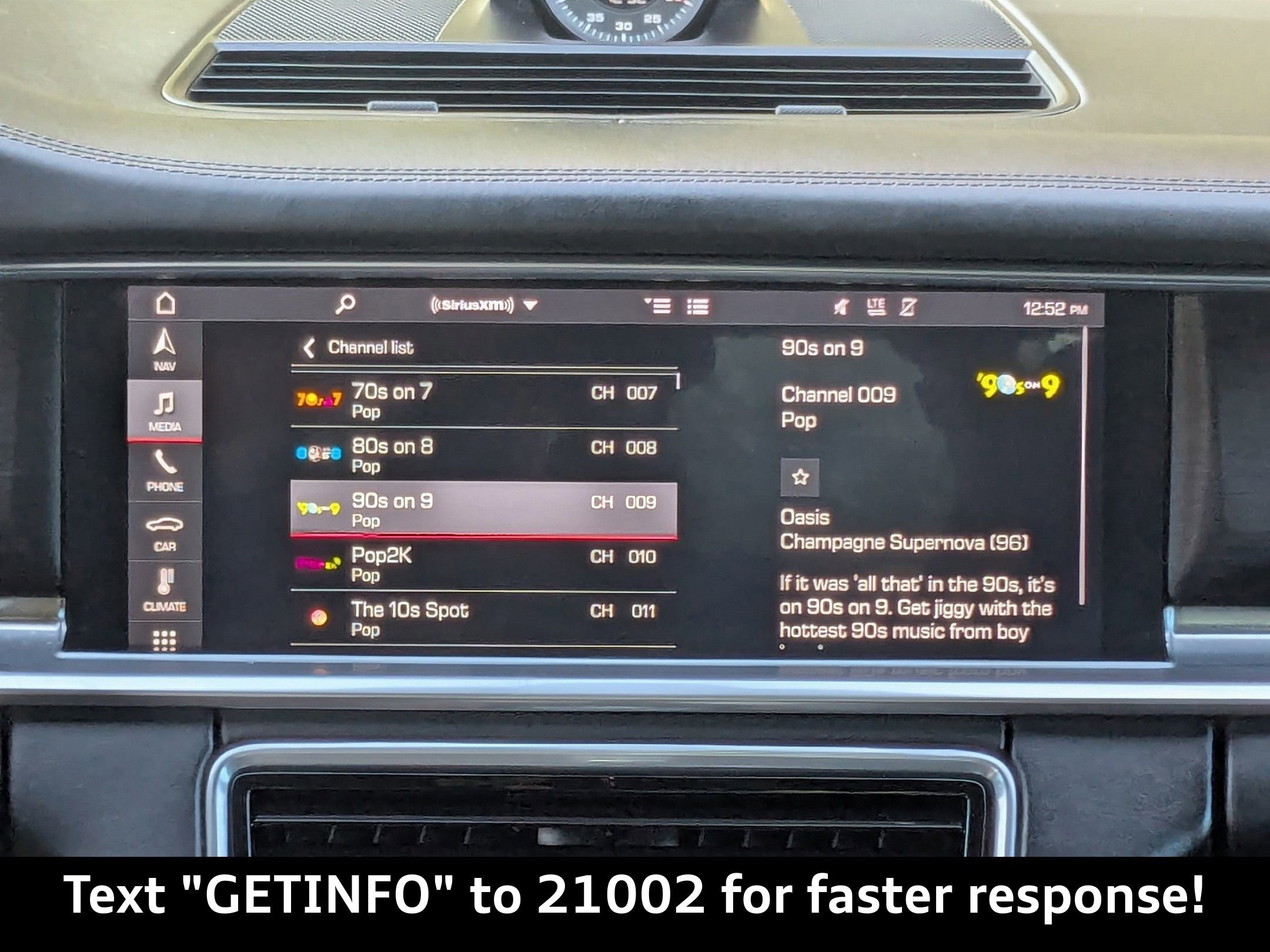 Used 2019 Porsche Panamera GTS w/ Premium Package Plus image 18