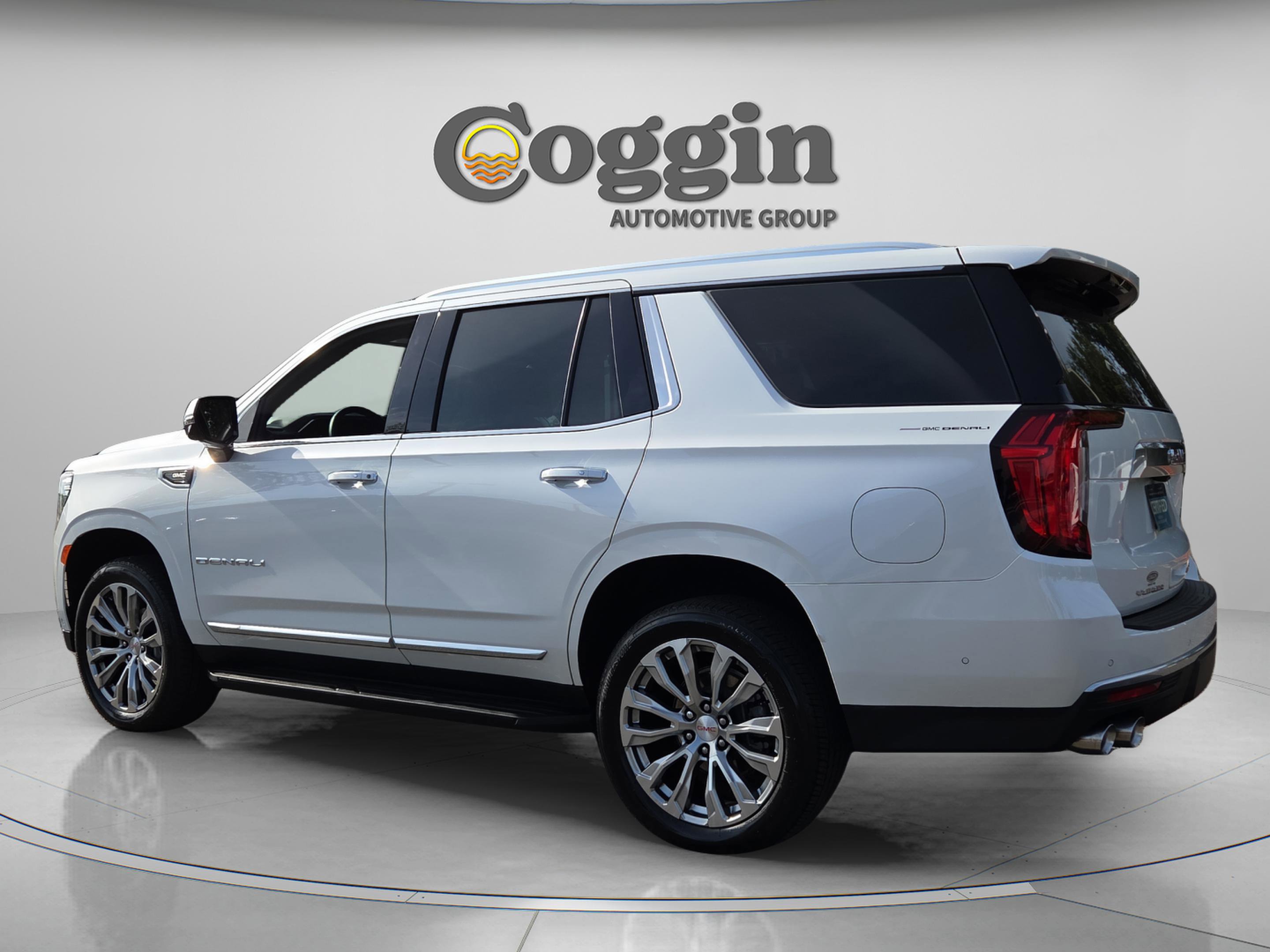 Certified 2024 GMC Yukon Denali w/ Advanced Technology Package AWD/4WD image 3