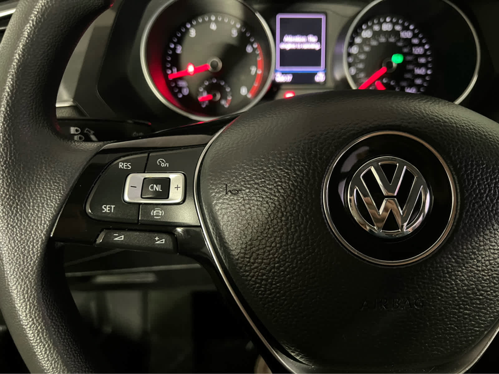 Used 2021 Volkswagen Tiguan S image 15