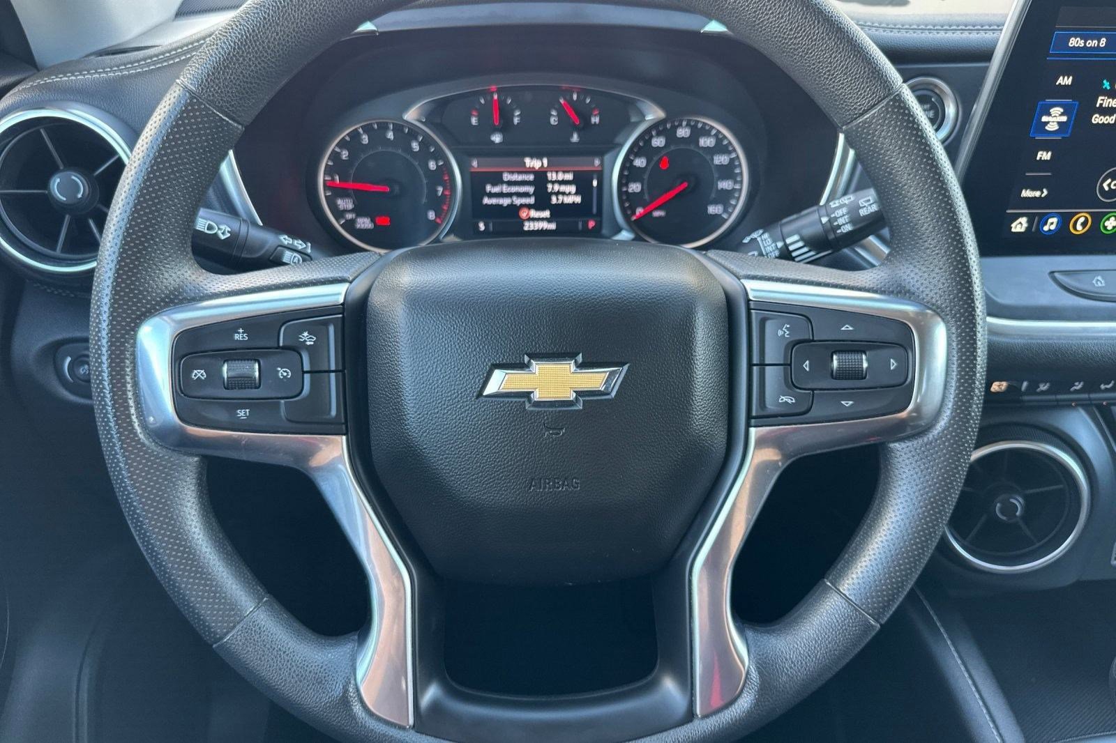 Used 2025 Chevrolet Blazer LT image 16